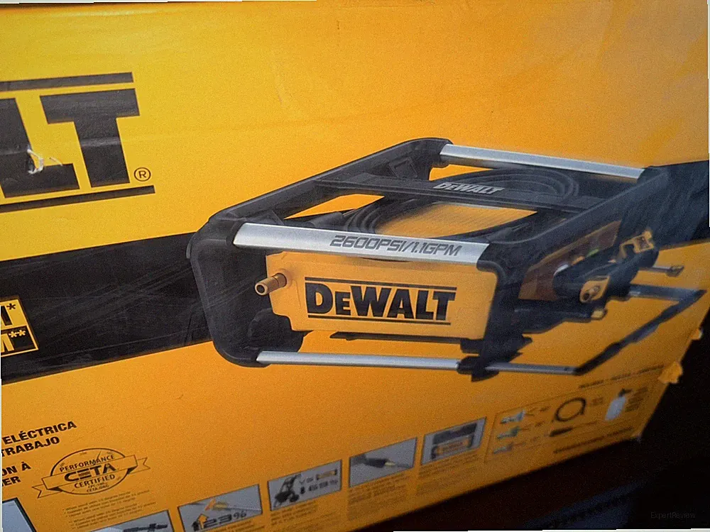 2600 PSI 1.1 GPM Cold Water Electric Pressure Washer