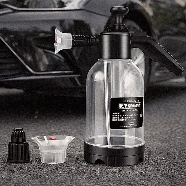 2L Hand Pump Foam Sprayer Snow Foam Cannon Car Wash Bottle 2 Nozzles