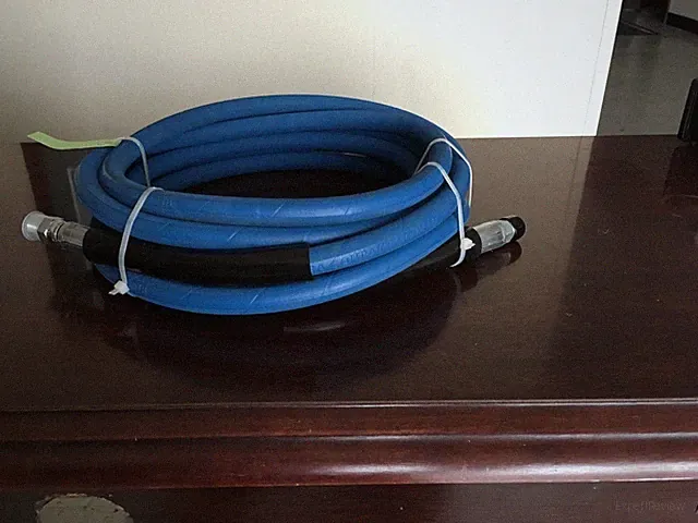 3/8" x 6' Blue 4,000 PSI Pressure Washer Jumper Hose