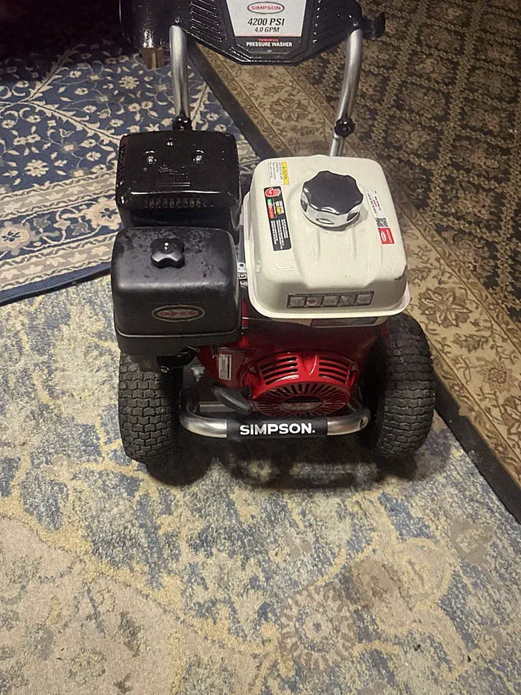 4200 PSI 4.0 GPM Gas Cold Water Pressure Washer with HONDA ALH4240 engine only