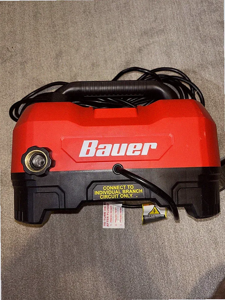 Bauer 1800PSI Electric Pressure Washer 1.2GPM 120VAC Corded (READ DESCRIPTION)
