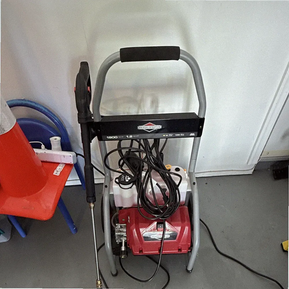 Briggs & Stratton 1800 PSI 1.2 GPM Wheel-Mounted Electric Pressure Washer Red