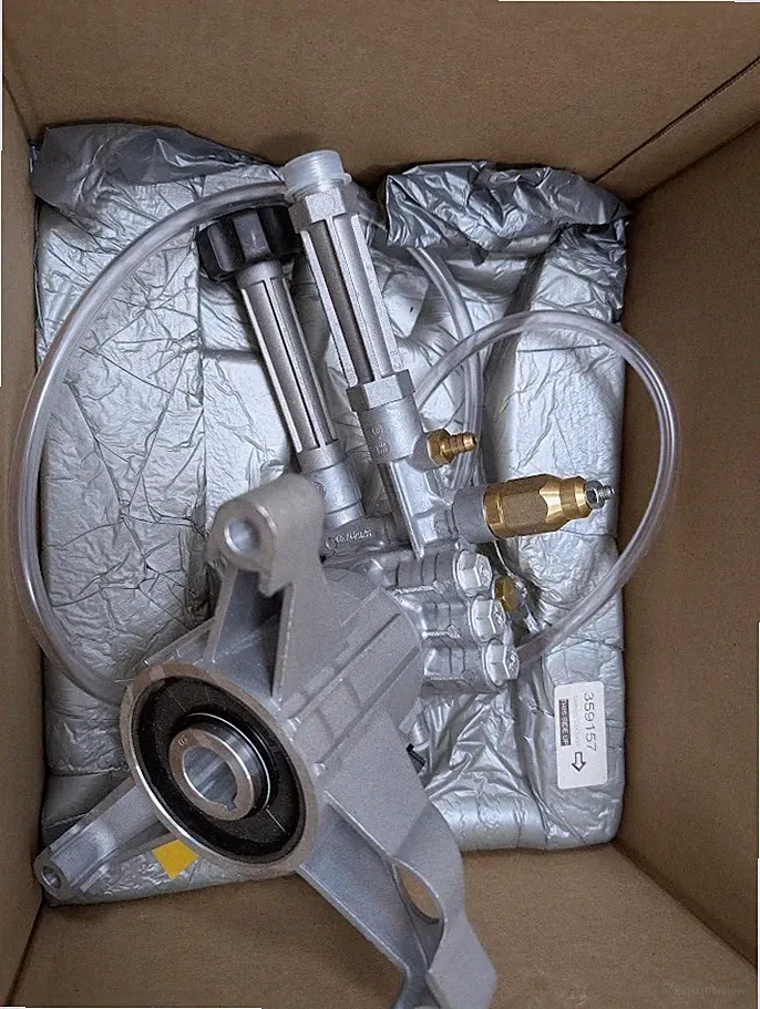 Briggs & Stratton Pump - 707969 - Pressure Washer Pump - New OEM