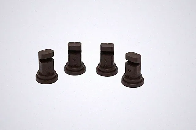 Broadcast Deflector Sprayer Nozzle, Brown