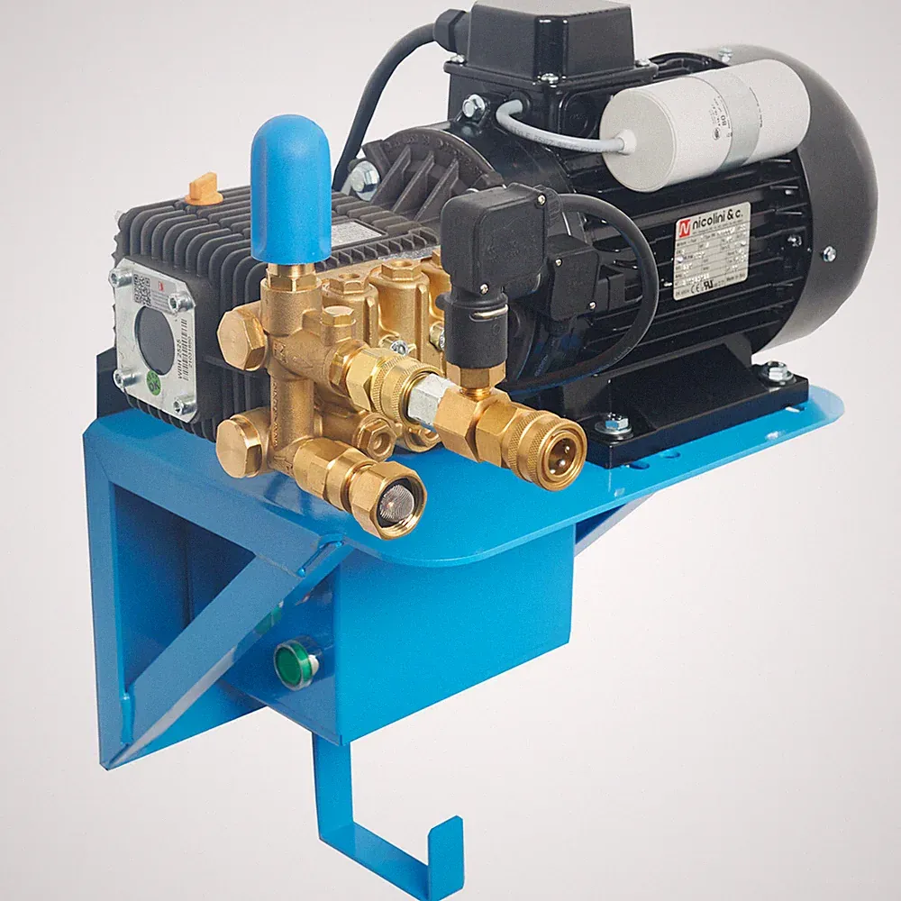 Canpump Canpump Wall-Mount Pressure Washer: 2 hp Motor 115 V, Total Stop System
