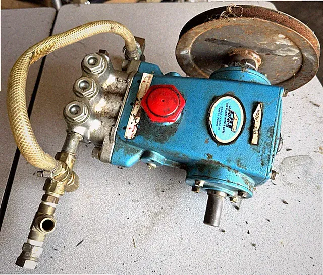 Cat Model 310 Cat Pump Pressure Washer Car Wash Untested in#2