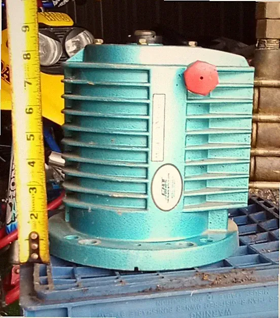 cat pressure washer pump Model 4SF40GHI Read descripton