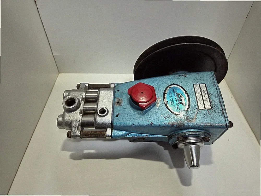CAT Pumps 333 Triplex Piston Pump 4.0GPM 1200PSI 1040 RPM Pressure Washer Pump