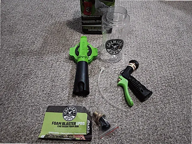 Chemical Guys ACC_326 – TORQ Foam Blaster 6 Pro Wash Foam Garden Hose Gun