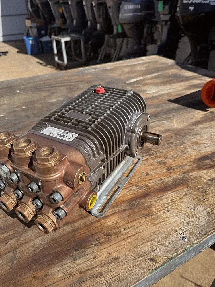Comet TW 5050 S Pump, 5.2 GPM, 5000 PSI, 17.5 HP Rebuilt Pressure Washer Pump