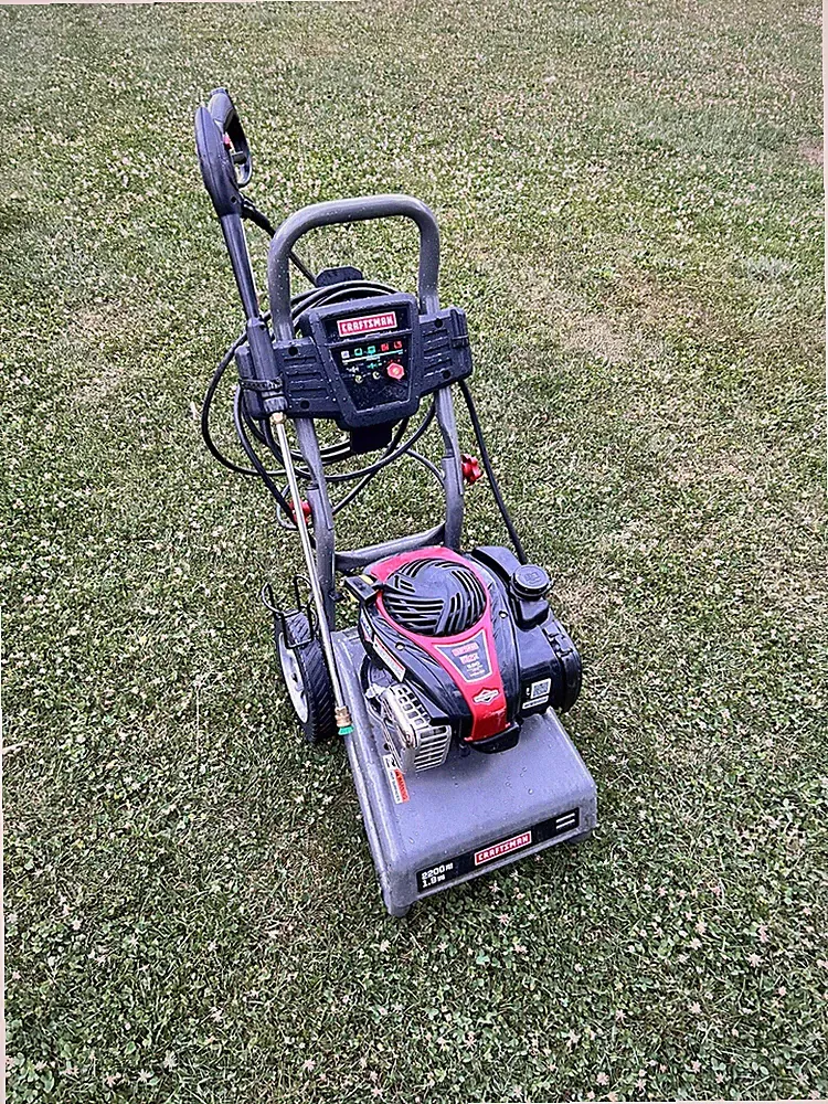 Craftsman Pressure Washer-2200psi-5.5Hp-1.5gpm-wand And Hose