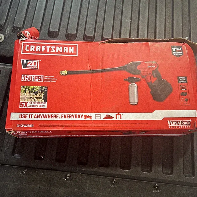 Craftsman V20 Battery Powered 350 PSI Pressure Washer. Open Box Kit. U 0004