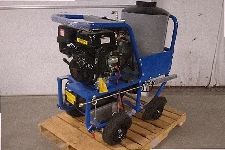 Delco 65069 4 GPM 3000 Max PSI Hot Water Gas-Powered Pressure Washer