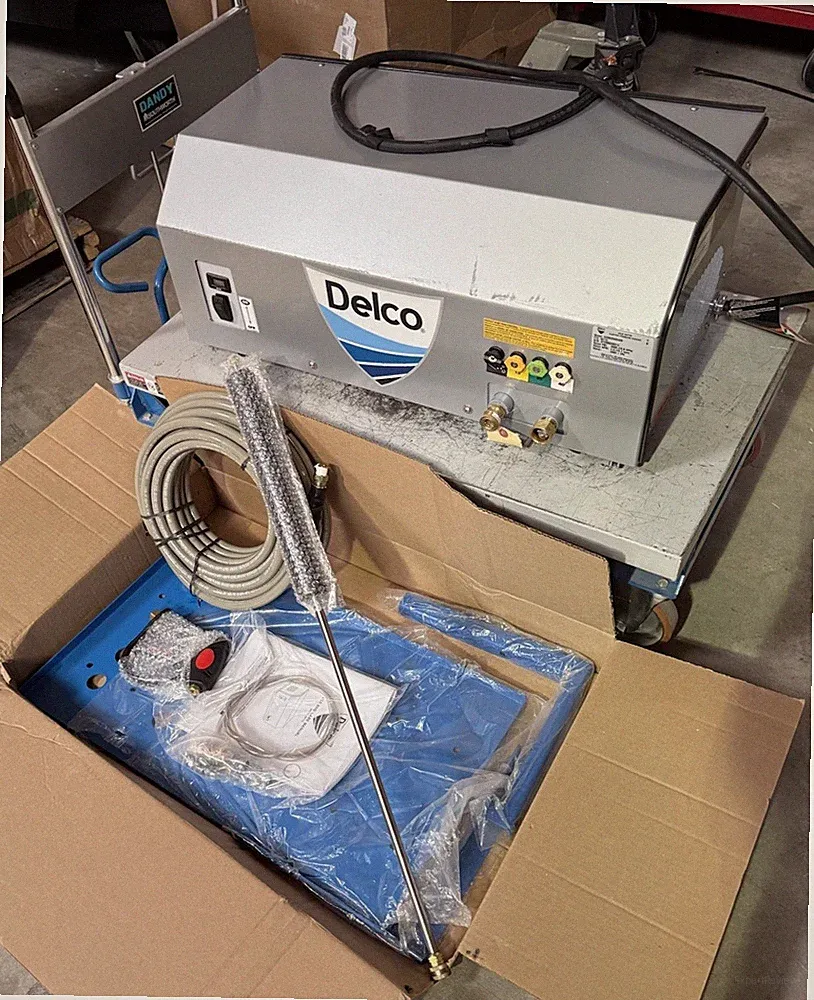 DELCO DC65172 Electric Pressure Washer Wall Mount 230 V 1Ph 2,000 psi 4 gpm 5HP