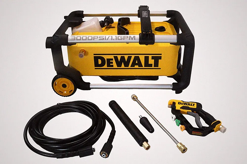 DEWALT 3000 PSI 1.1 GPM 15 Amp Cold Water Electric Pressure Washer