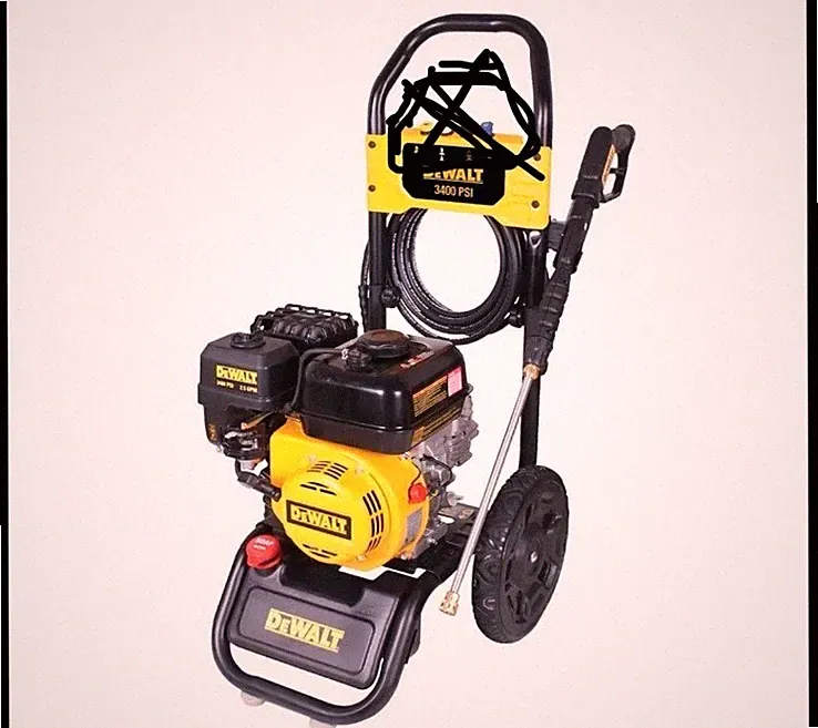 DEWALT 3400 PSI 2.5 GPM Gas Cold Water Pressure Washer MISSING NOZZELS