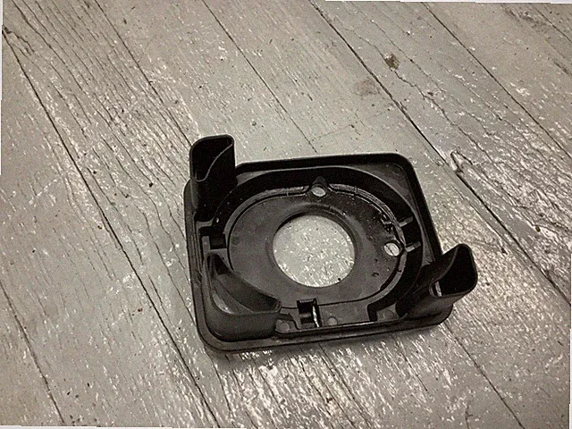 DEWALT 3400 PSI PRESSURE WASHER : AIR FILTER BASE