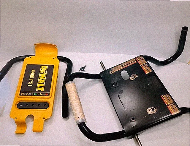 DEWALT 4400 PSI PRESSURE WASHER FRAME DASHBOARD ASSEMBLY GRIP HANDLE FREE SHIP