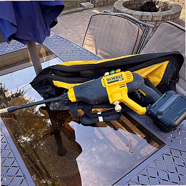 DEWALT DCPW550 20V Cordless Battery Cold Water Pressure Washer 550 PSI only tool