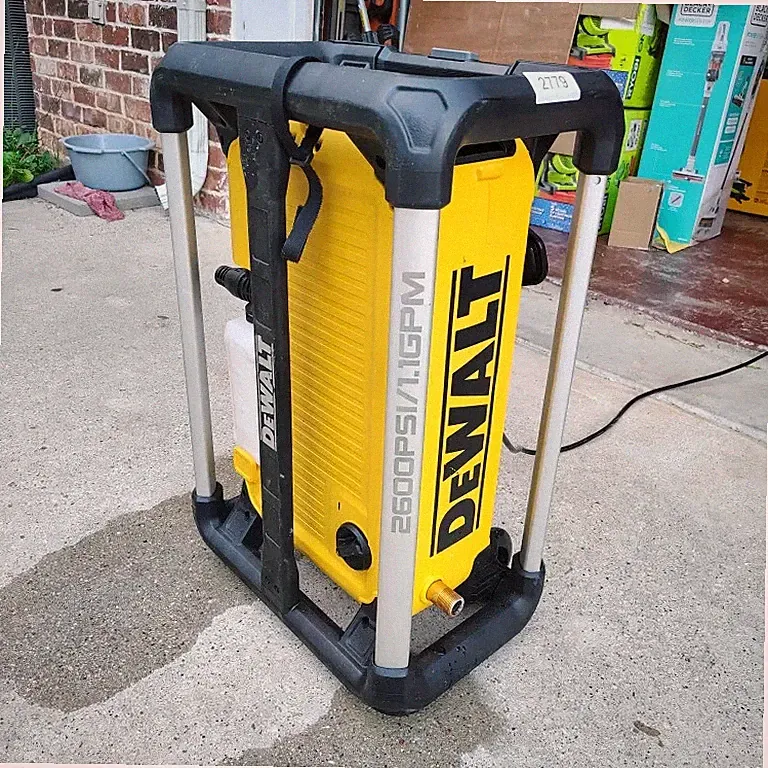 DEWALT PRESSURE WASHER 2600 PSI DWPW2600 - UNIT ONLY