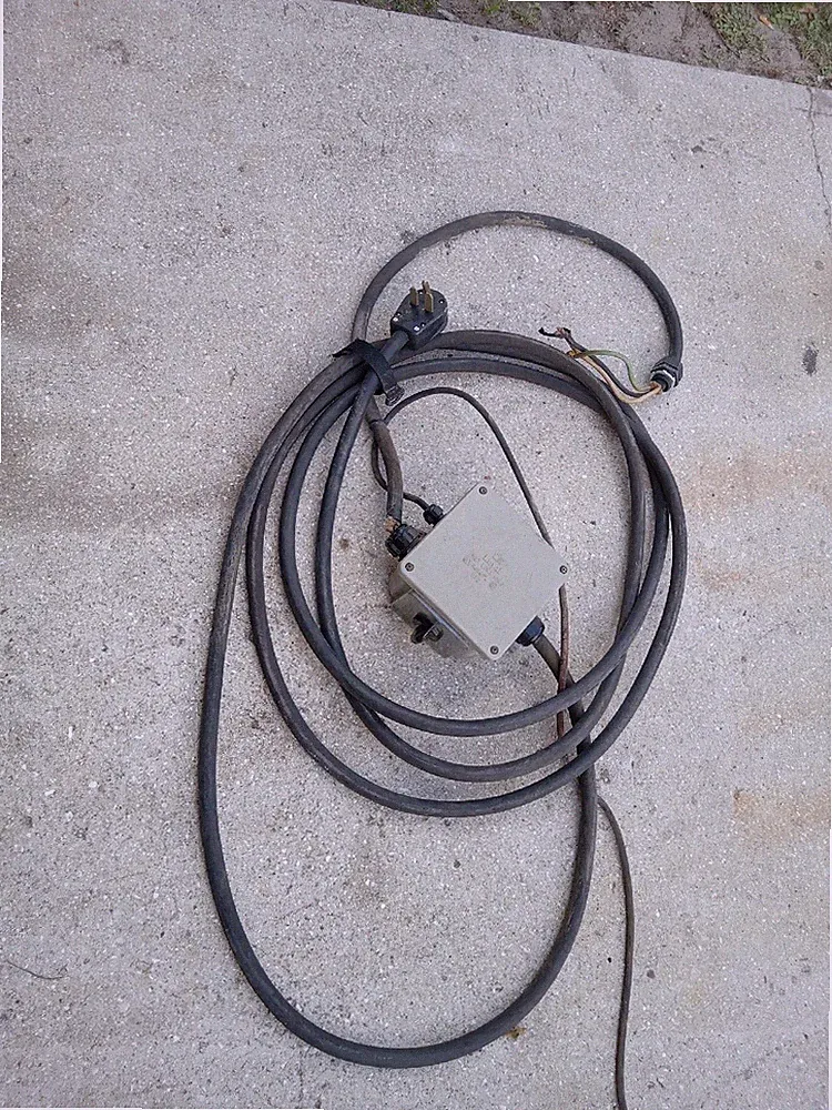 Easy-Kleen 3000PSI Hot Water Pressure Washer Electric Cord and Switch Used