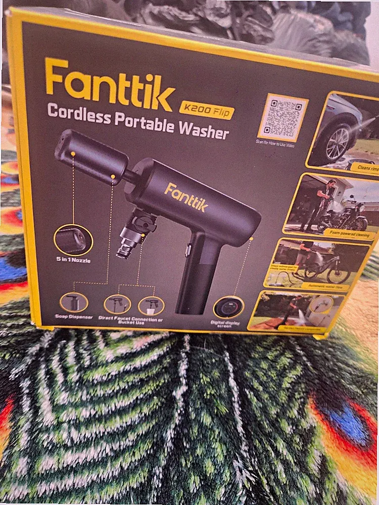 Fanttik K200 FLIP Battery Cold Water Pressure Washer, Cordless, 5-in-1 Nozzle