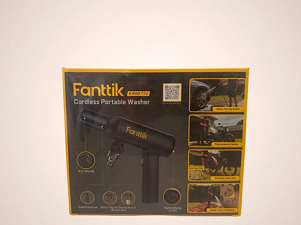 Fanttik K200 Flip Cordless Portable Pressure Washer 150 PSI 5-in-1 Nozzle 100 W