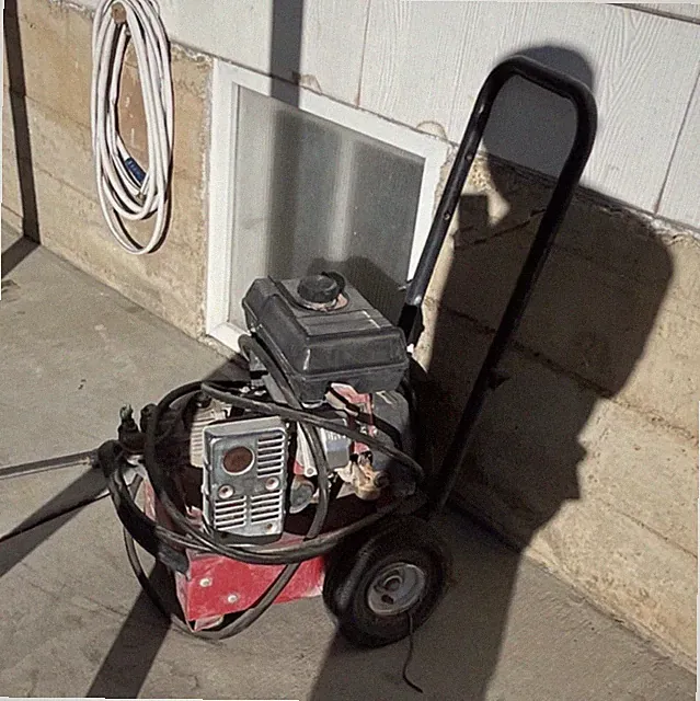 Generac 01043-0 Wheel-Mounted Gas Pressure Washer 2700 psi 2.5 gpm