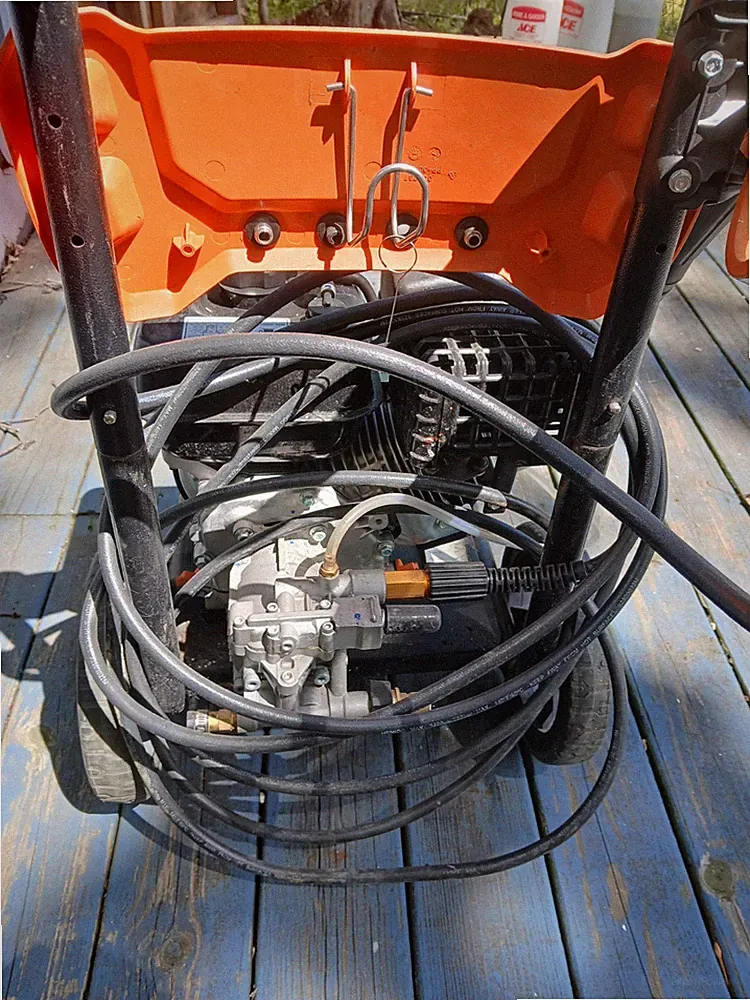 Generac Gasoline Pressure Washer 3000 PSI Orange Black OHV Hose Spray Gun