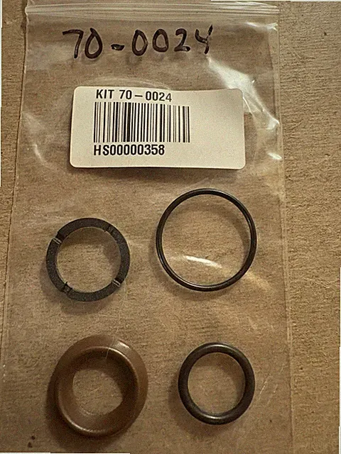 GENUINE OEM NOS MI-T-M 70-0024 PACKING KIT FOR PRESSURE WASHER PUMPS [9894E+]