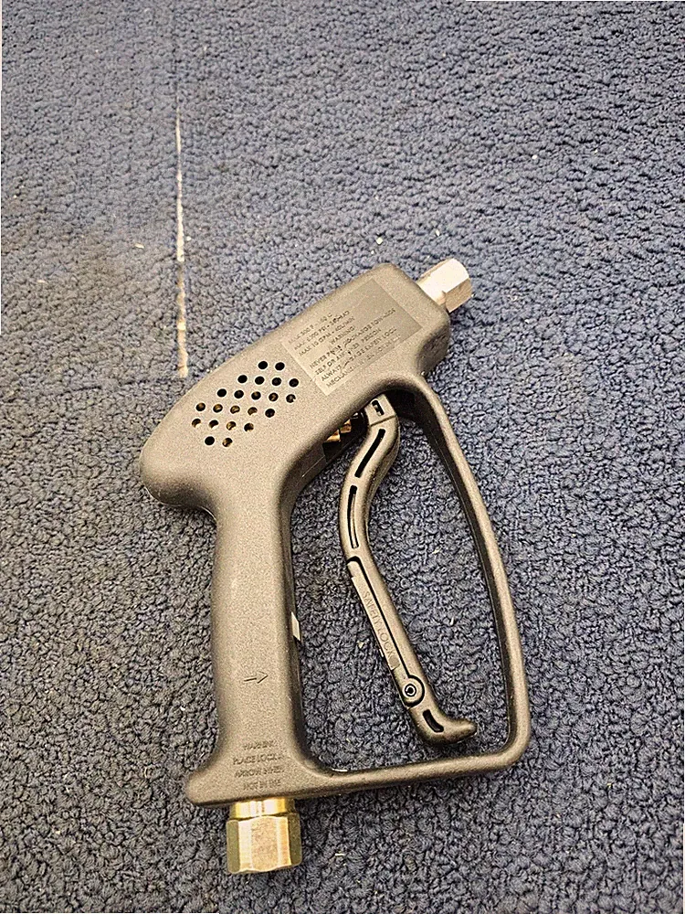 Giant 21250B Pressure Washer Tool w/ Stainless Steel Fitting 10GPM 5000 PSI 300F