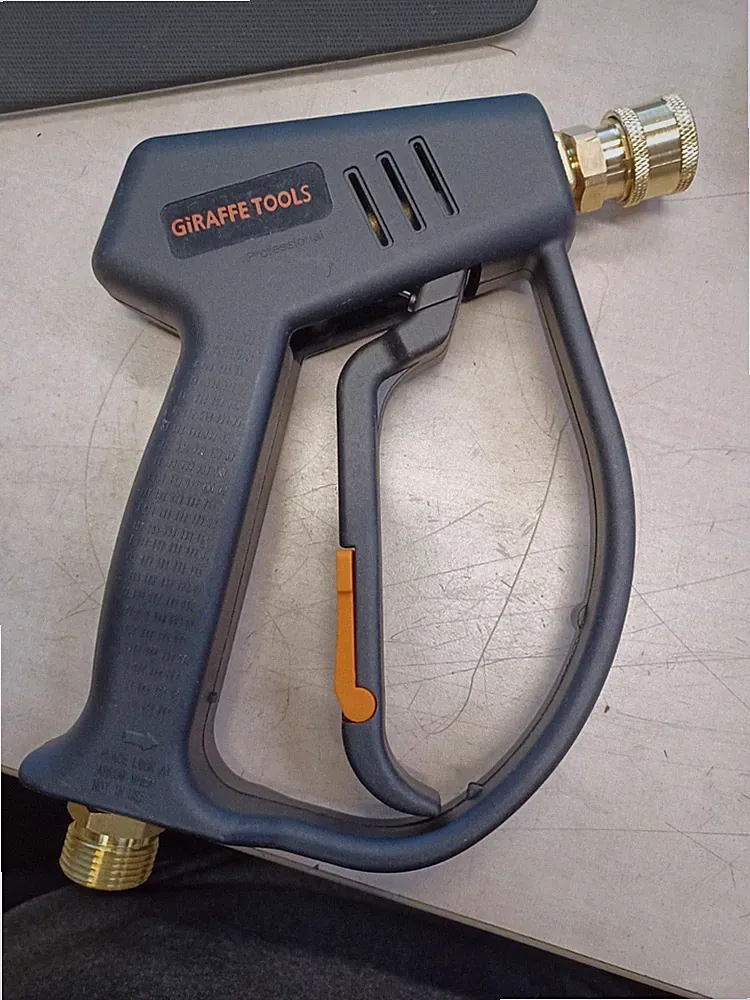 Giraffe Tools Professional9761-164.0 Short Pressure Washer Gun