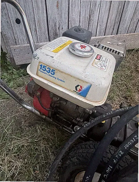 Graco Honda 1535 GX140 5.0 HP Cold Water Gasoline Pressure Washer Metal