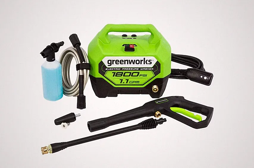 Greenworks 1800 PSI 1.1GPM cold water electric pressure washer with 2 spray tips