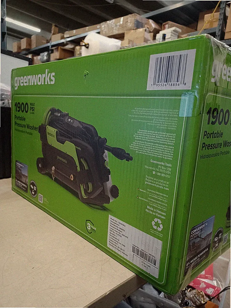 Greenworks 1900-PSI 1.2-GPM Cold Water Electric Pressure washer 4 Spray Tips