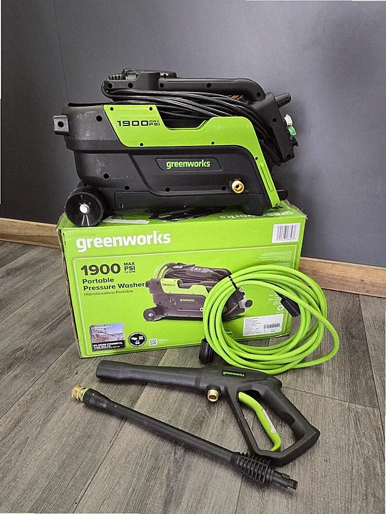 Greenworks GPW1902 1900 PSI Portable Pressure Washer – Used w/ Original Box