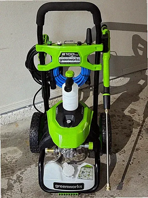GreenWorks GPW2000-1 2100 PSI Electric Pressure Washer