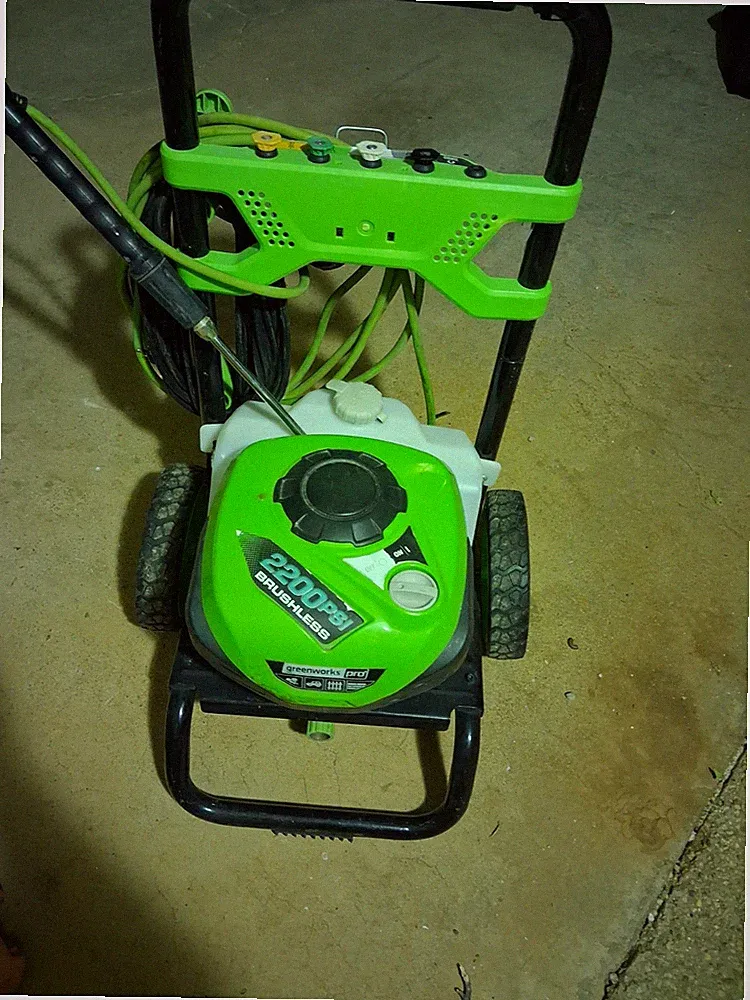 Greenworks Pro 2200 PSI Brushless Corded Pressure Washer w/Soap Tank, Hose