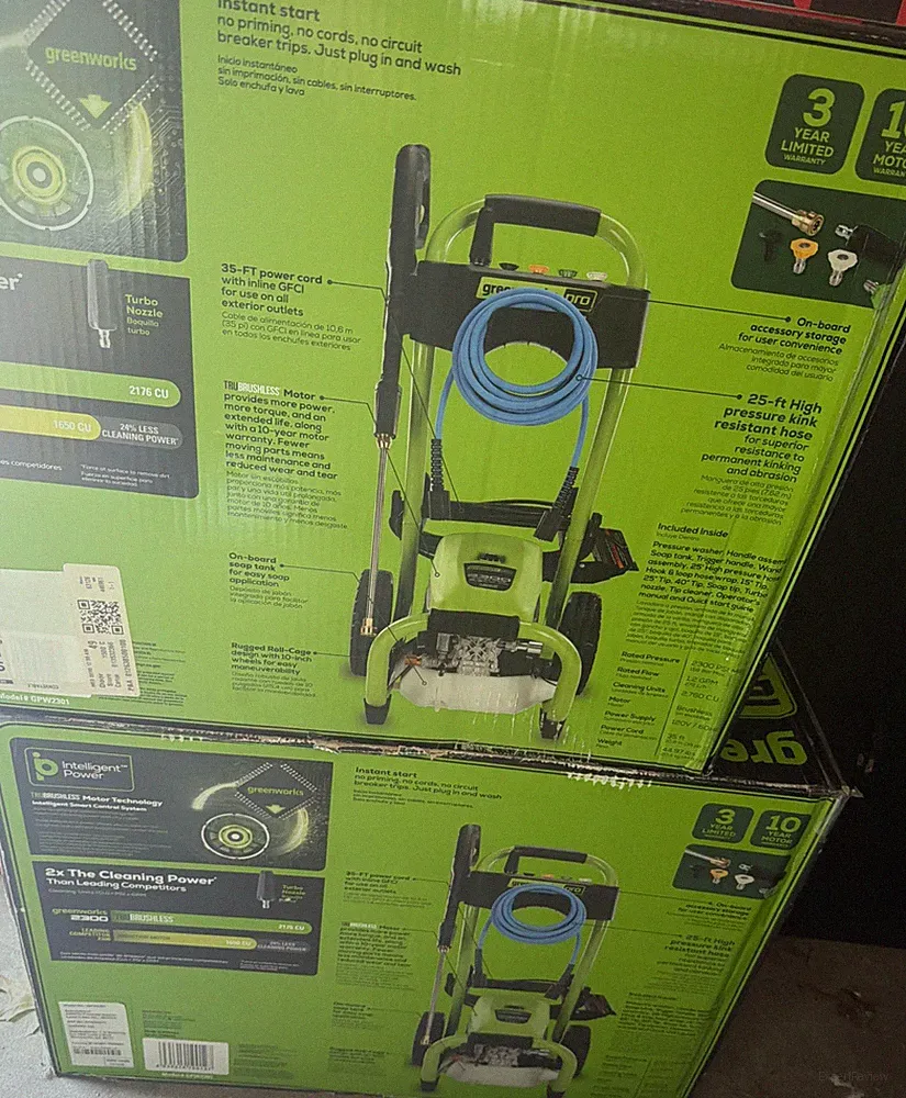 GREENWORKS PRO SERIES 2300-PSI 2.3-GPM Cold Water Electric Pressure washer