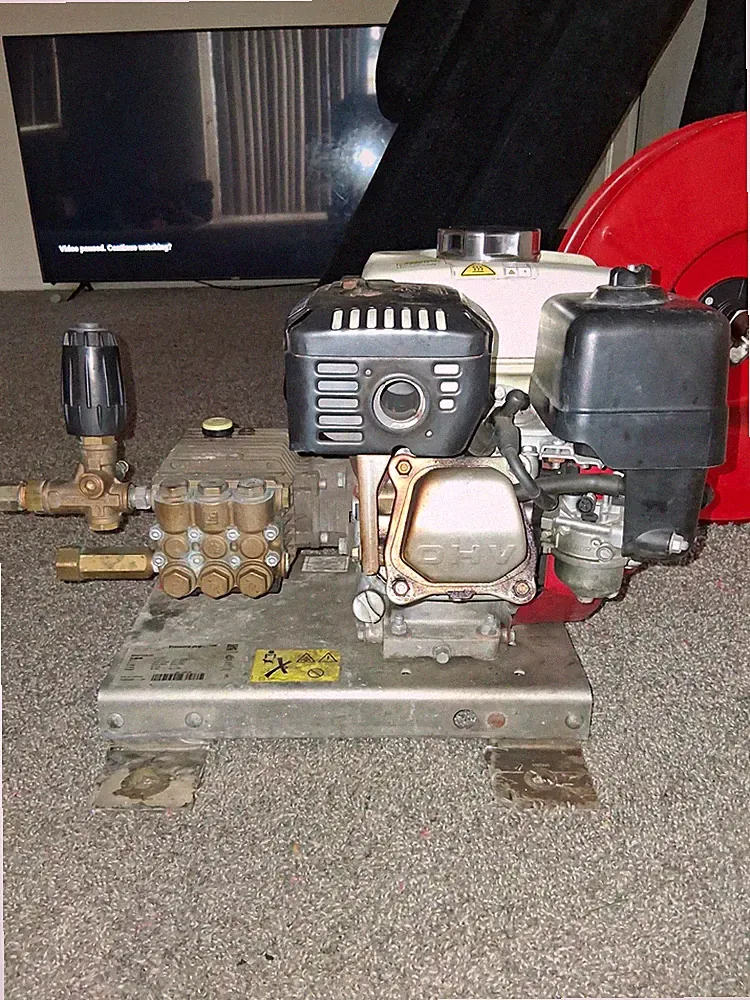 Honda Gasoline Cold Water Pressure Washer Engine & Pump Unit 2700 PSI Used
