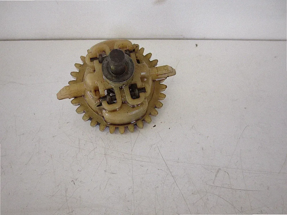 Honda GC 190 Pressure Washer Used OEM Oil Pump Gear Piece