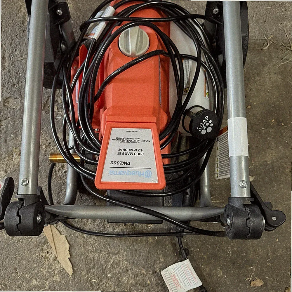 Husqvarna 2000 PSI Electric Pressure Washer - 020802