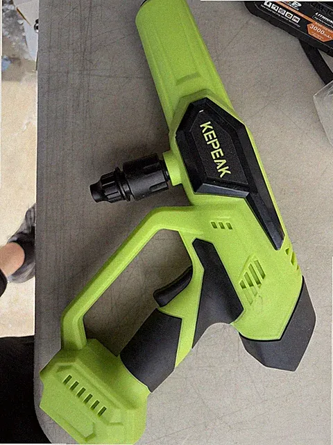 KEPEAK Cordless Portable Water Gun W Battery....Takes Makita Battery