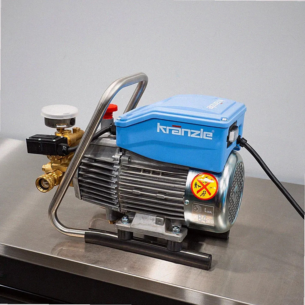 Electric 1.7 GPM pressure washer