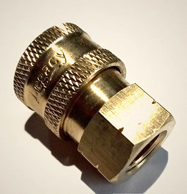 Legacy 9.802-164.0 Brass Pressure Washer Hose Quick Coupler Socket 1/4 NPT