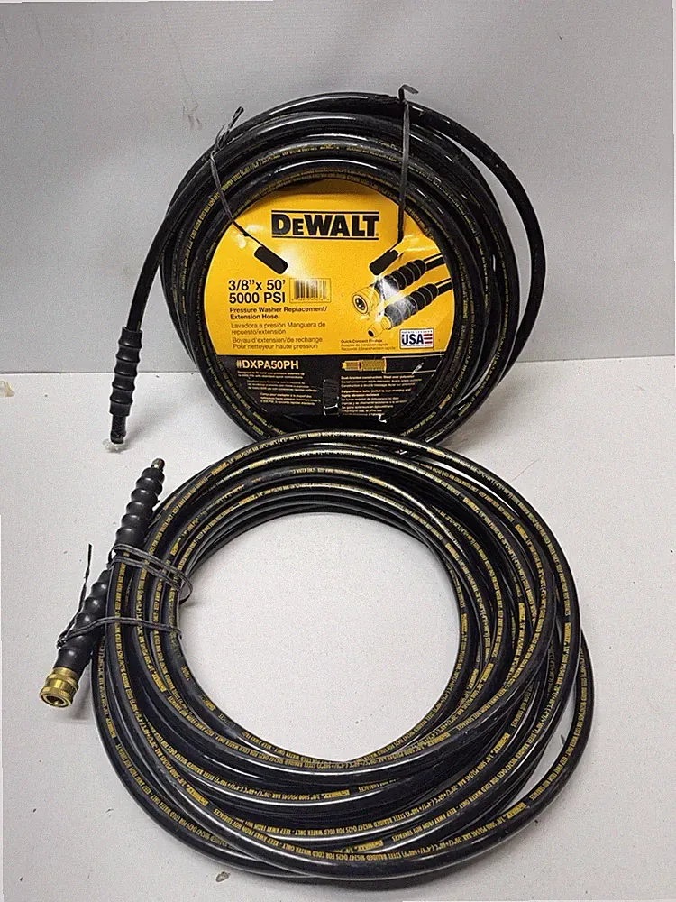 Lot Of 2 DEWALT DXPA50PH 3/8" x 50' long 5000 PSI Pressure Washer Hose READ