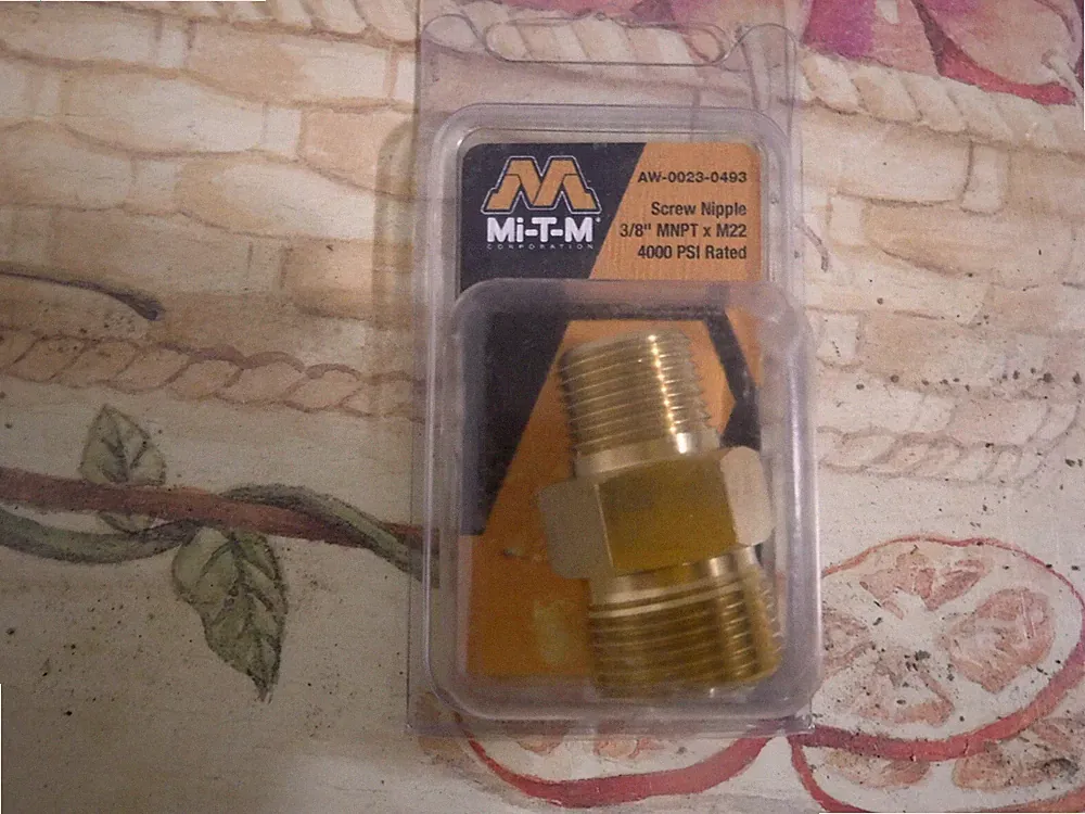 Mi-T-M Female Pressure Washer Screw Coupler 1/4" FNPT x M22 AW-0023-0488