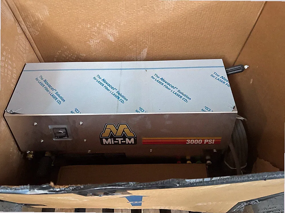 Mi-T-M Gc-3004-0Mew3 Medium Duty 3000 Psi Water Electric Pressure Washer
