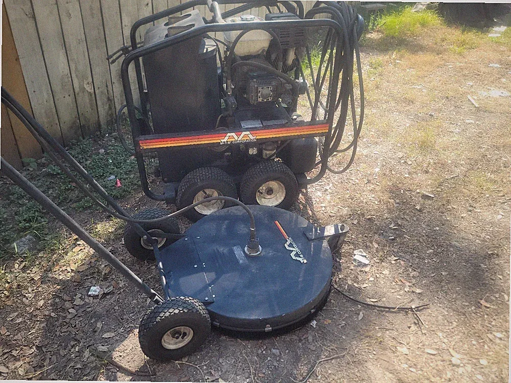 MI-T-M GH-3003-3MGH Gas Pressure Washer,9HP,3000psi,2.9gpm 3WB80/W SURFACE CLEAN