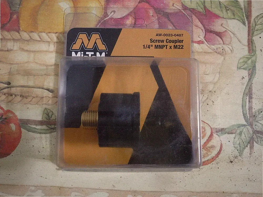 Mi-T-M Male Pressure Washer Screw Coupler 3/8" MNPT x M22 AW-0023-0489